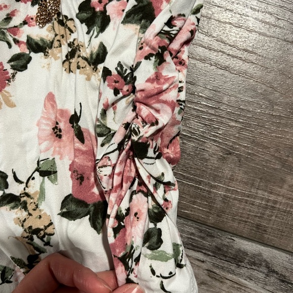 Duetime Maternity S Small White Pink Floral T Shirt - Picture 3 of 5